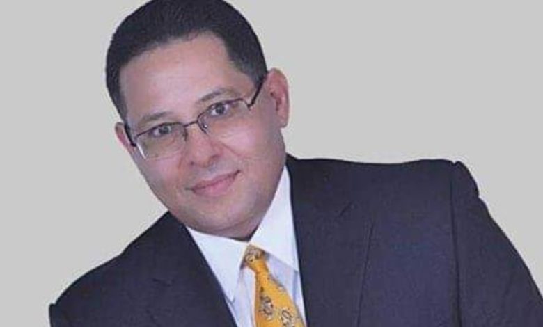 خالد بن لطيف